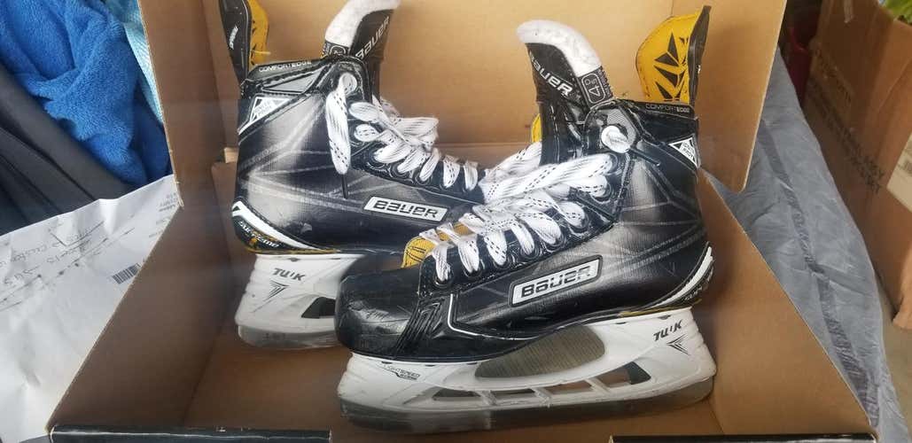 Bauer Ignite Pro + Junior Size 4.5