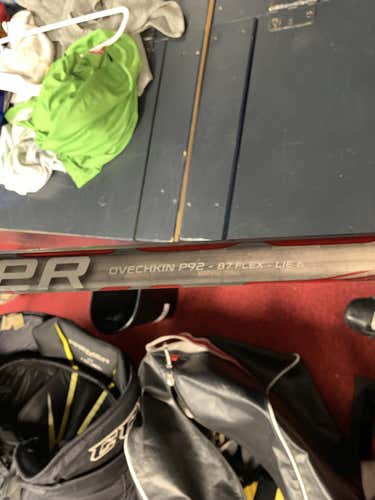 Bauer Vapor 1X, 87 Flex, Right Handed, ALL REASONABLE OFFERS CONSIDERED