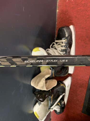 Bauer Supreme S170, 87 Flex, Right Handed