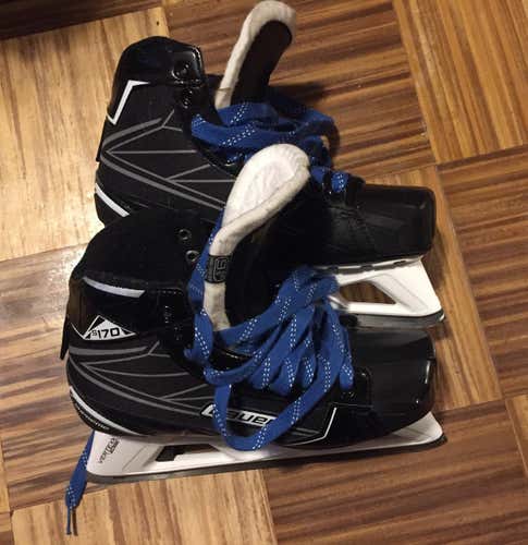 Bauer S170 Goalie Skates 9.5EE