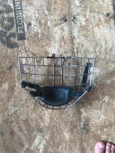 CCM Chrome Hockey Cage