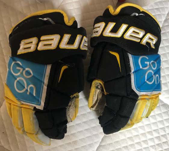 Bauer APX 2 Gloves 14” From SaiPa (Liiga, Finland) Used