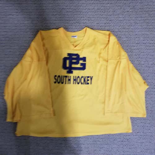 CCM South Hockey Goalie Cut Hockey Jersey L