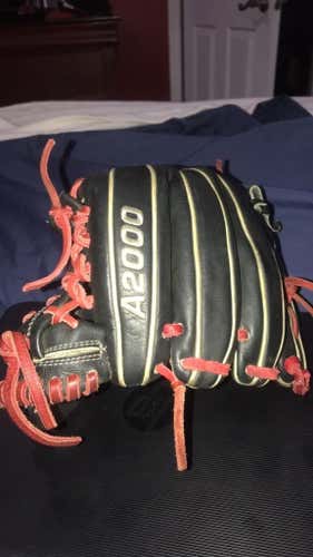 11.5 Wilson A2000 With Trapeze Web