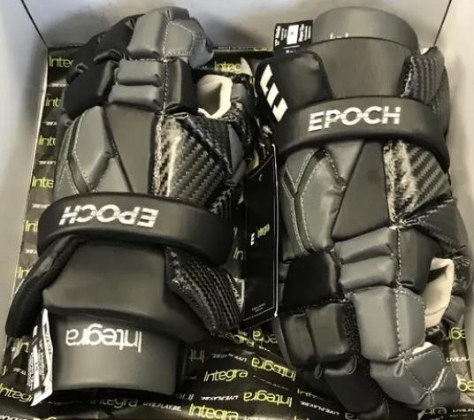 BNWT EPOCH INTEGRA GLOVES. Black/carbon. 12”