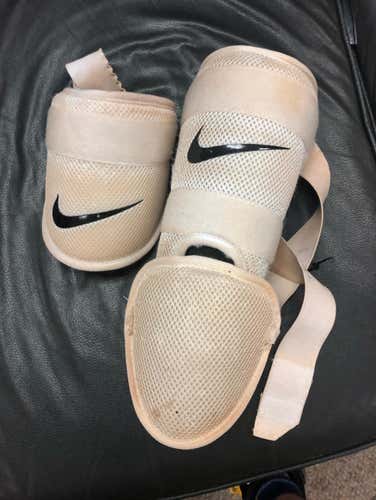 Nike Elbow And Shin Guard Package