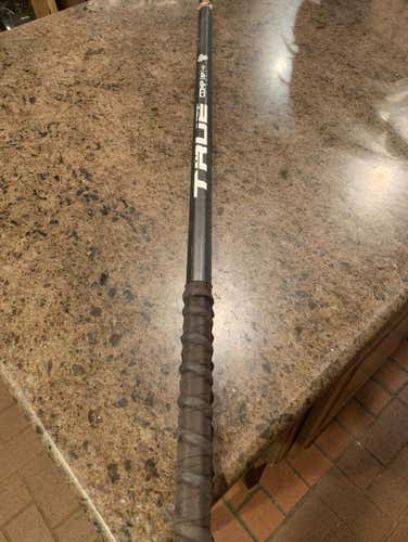 True D Pole Shaft (Cut)