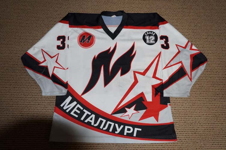 Team Metallurg #33  Jersey L