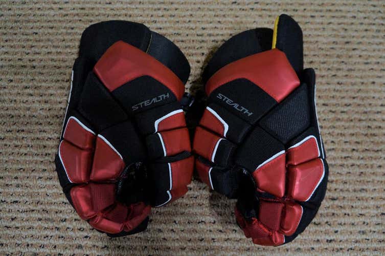 Easton RS Stealth Gloves  Sr. 13