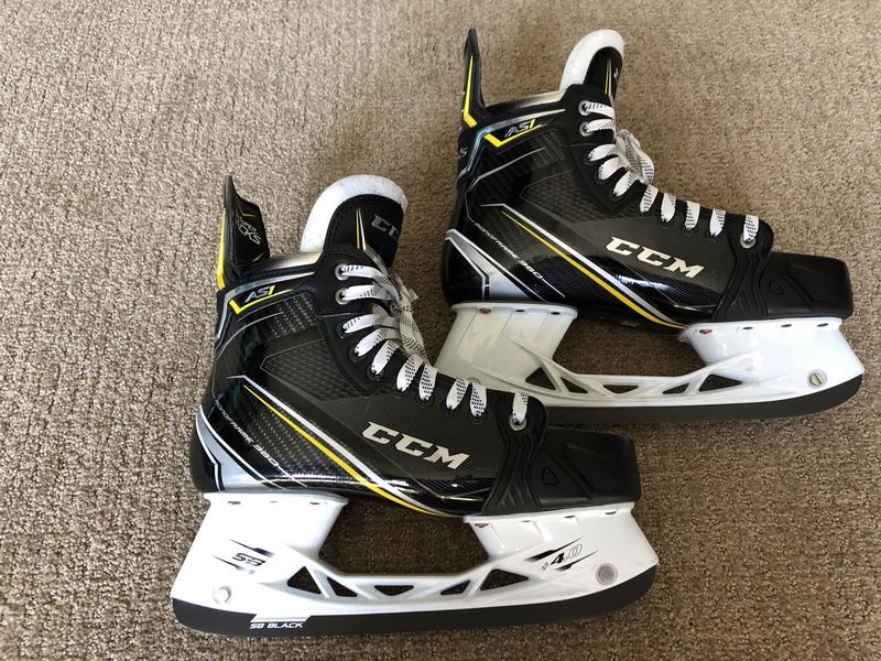 CCM Super Tacks AS1 Skates, Senior,  Size 9.5 D