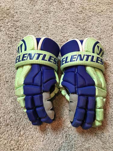 Headstrong warrior hundy gloves