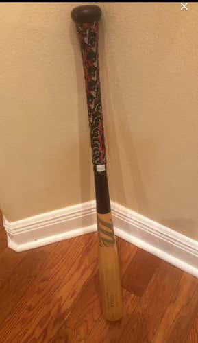 Marrucci Wood Bat