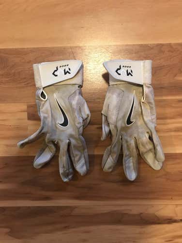 Nike MVP Batting Gloves