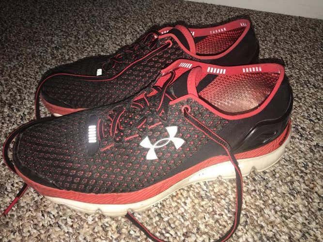 Underarmour Shoes Size 10