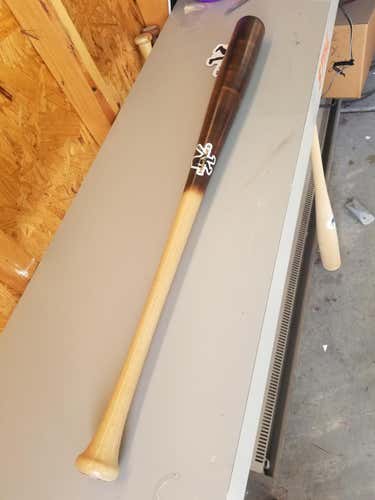 New Sasquatch Custom Bat 33"/30oz
