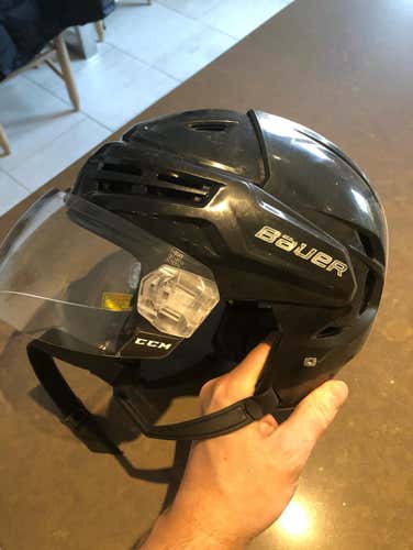 NHL Return Bauer React M With CCM Visor