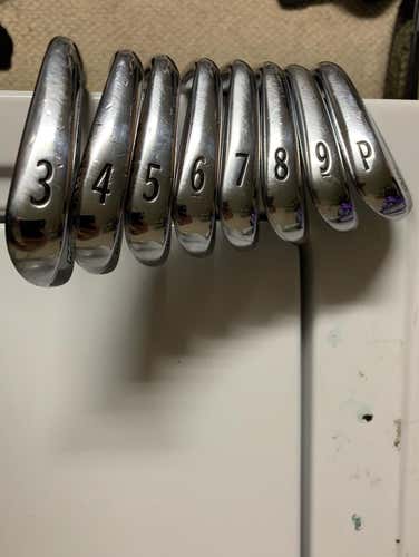 Titleist MB 716 Iron Set 3-PW