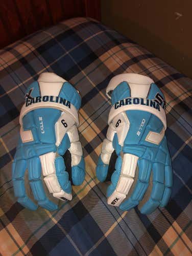 UNC Lacrosse Team Gloves STX