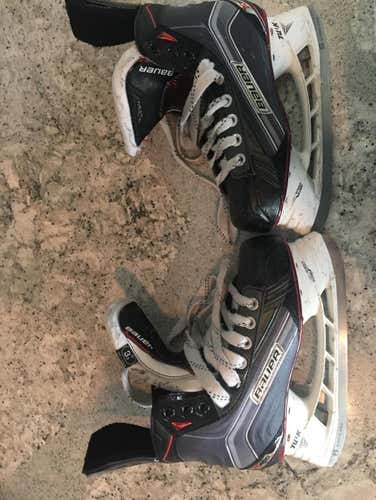 Bauer X600 Ice Skates Size 3.5