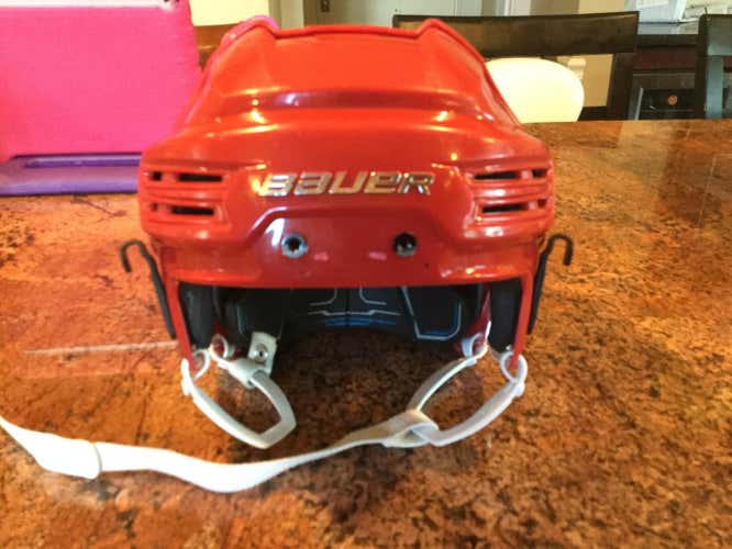 Bauer Re-Akt 200 *Medium * Excellent Condition