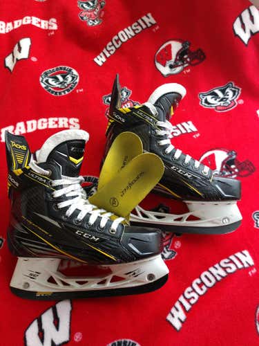 CCM Ultra Tacks  Junior Size 5.5