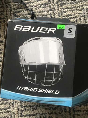 Bauer Hybrid Shield