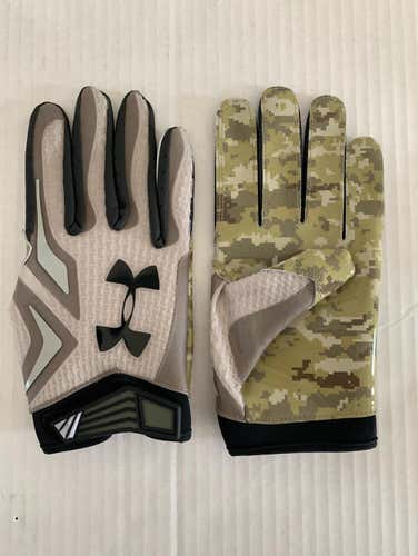 Under Armour Football Gloves SIZE XL NFL PLAYER ISSUE SALUTE SERVICE CAMO