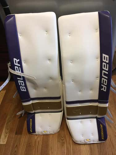 New Bauer Supreme Total One Leg Pads 34+2
