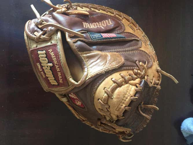 Nokona Alpha Select 32” Catcher Mitt