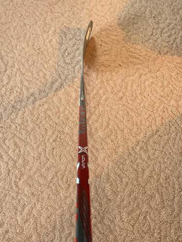 Left Handed Bauer 1x Hockey Stick Used Once