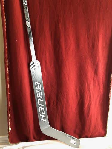 New Bauer Supreme 2S  Regular Senior Pro Stock