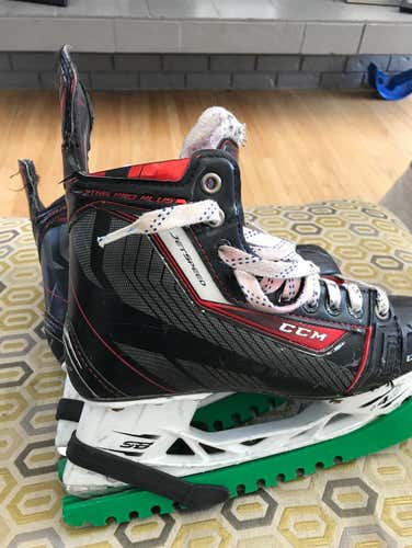 CCM Skates In Good Condition