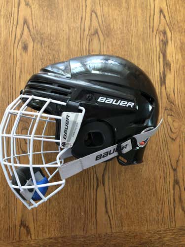 Bauer 4500 youth small helmet