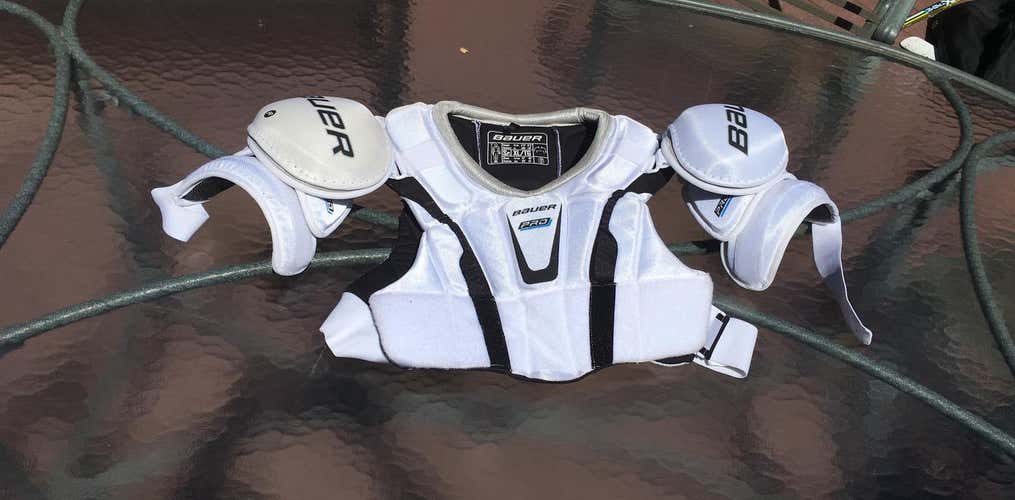 Pro Stock Bauer Shoulder Pads NEW Large