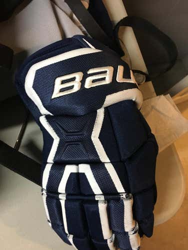 Bauer Hockey Gloves