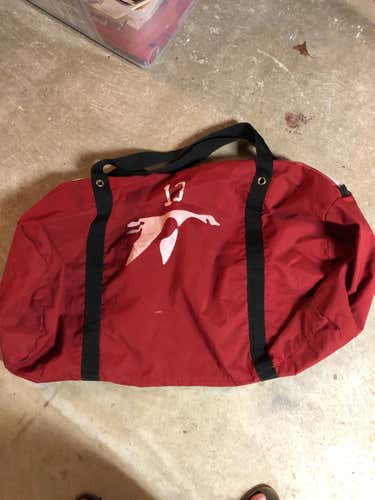 Maverik Washington College Shoremen Travel Bag