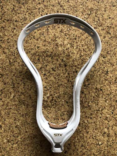 STX Stallion 700