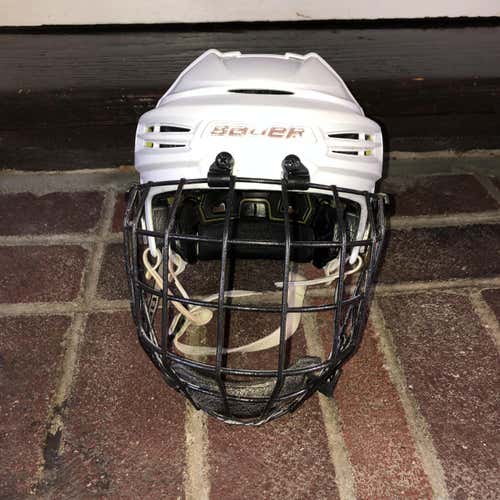 Bauer reakt 100 medium With Cage