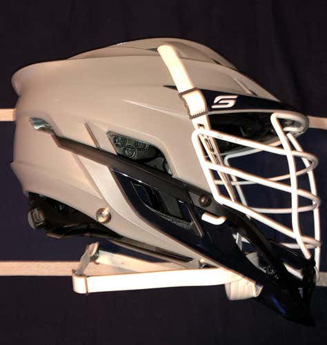 Like New Gray Cascade S W/ White Face mask