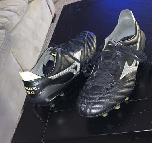 Mizuno Morelia Neo 2 US8.5