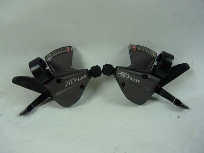 Shimano Altus 3x9-Speed Shift Levers SL-M370 RapidFire