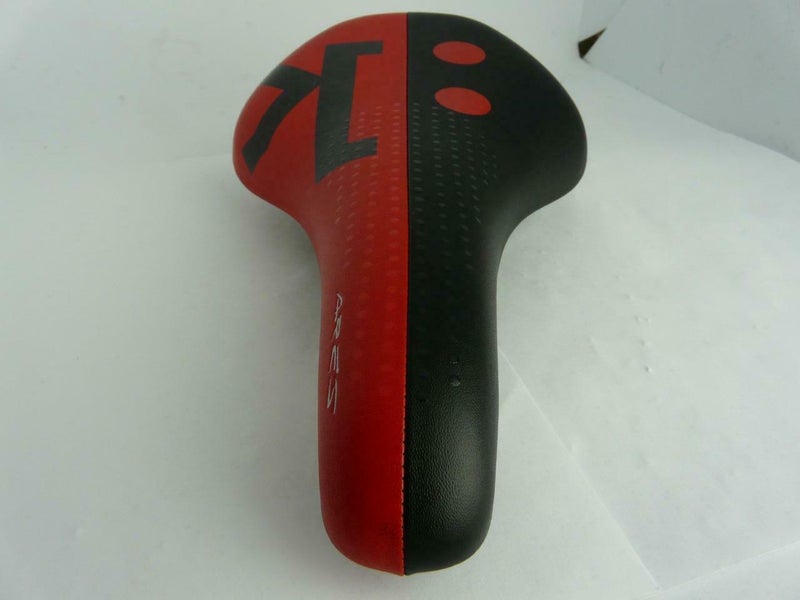 Fizik Ares Time Trial Saddle K:Ium Rails 140mm Wide SidelineSwap