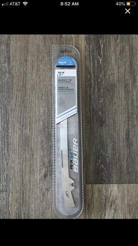 Brianireland30 New Bauer Lightspeed LS2 272 Size 8