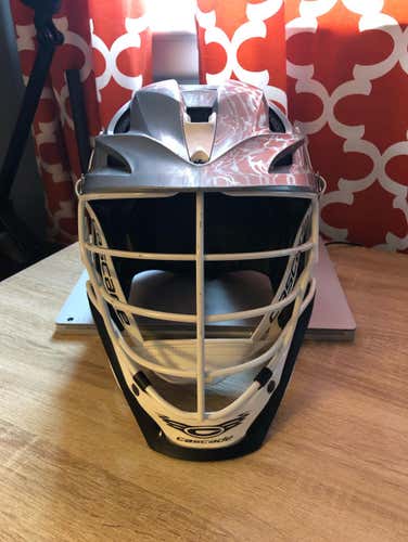 Cascade S Silver/White Priced To Sell