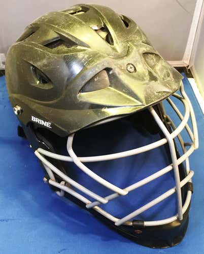 Brine Lacrosse helmet Adult XS/S (Great for Youth)