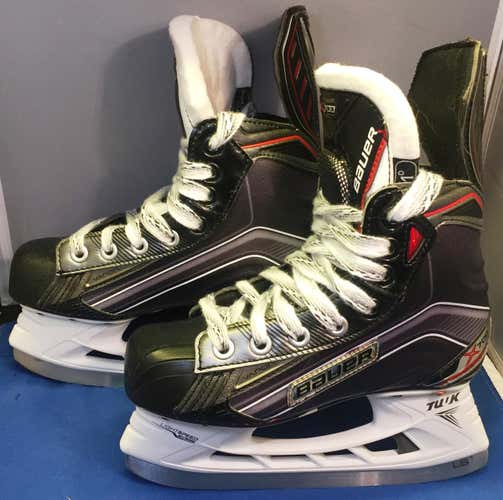 Brand New Bauer Vapor X700  Youth Size 1D Fits Shoe 2
