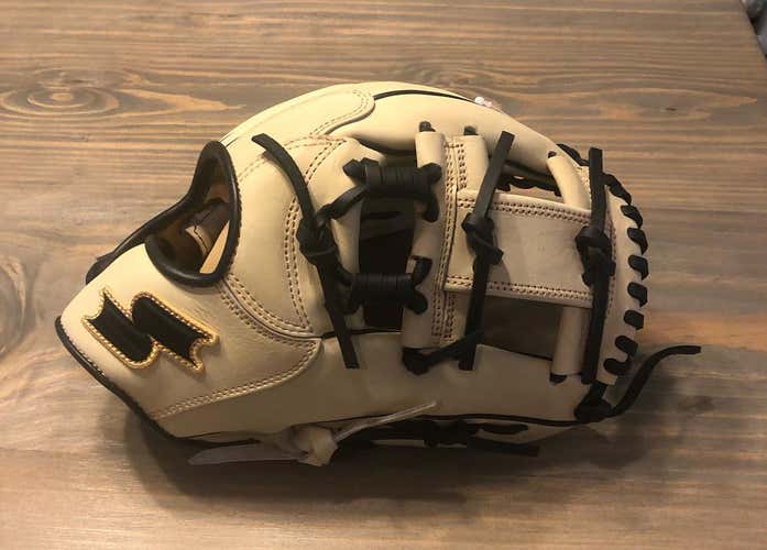 Ask 11.5 In Black Line Infield Glove