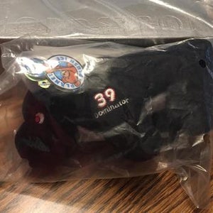 BRAND NEW: Dominik Hasek (Dominator) Planet Plush Collectible Bull
