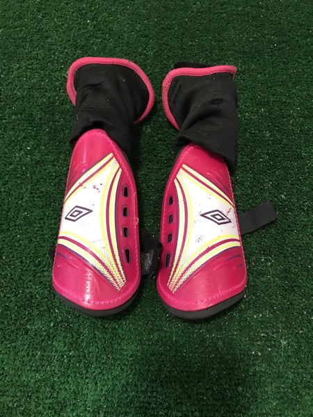 Umbro Shin Guards Youth Size Bin#2