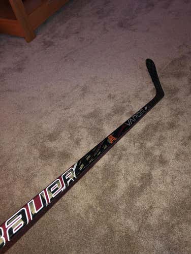 UofM Gophers Bauer APX Hockey Stick LH 67 Flex